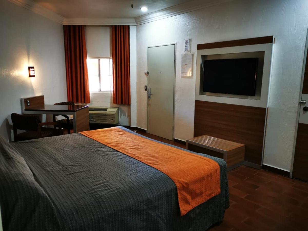 Hotel Premier Hermosillo Kültér fotó